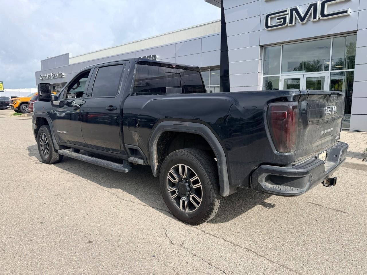 2020 GMC SIERRA 2500HD AT4AT4, 6.6L V8 DIESEL, 4X4, ALLOYS, LEATHER, 1-OW Photo
