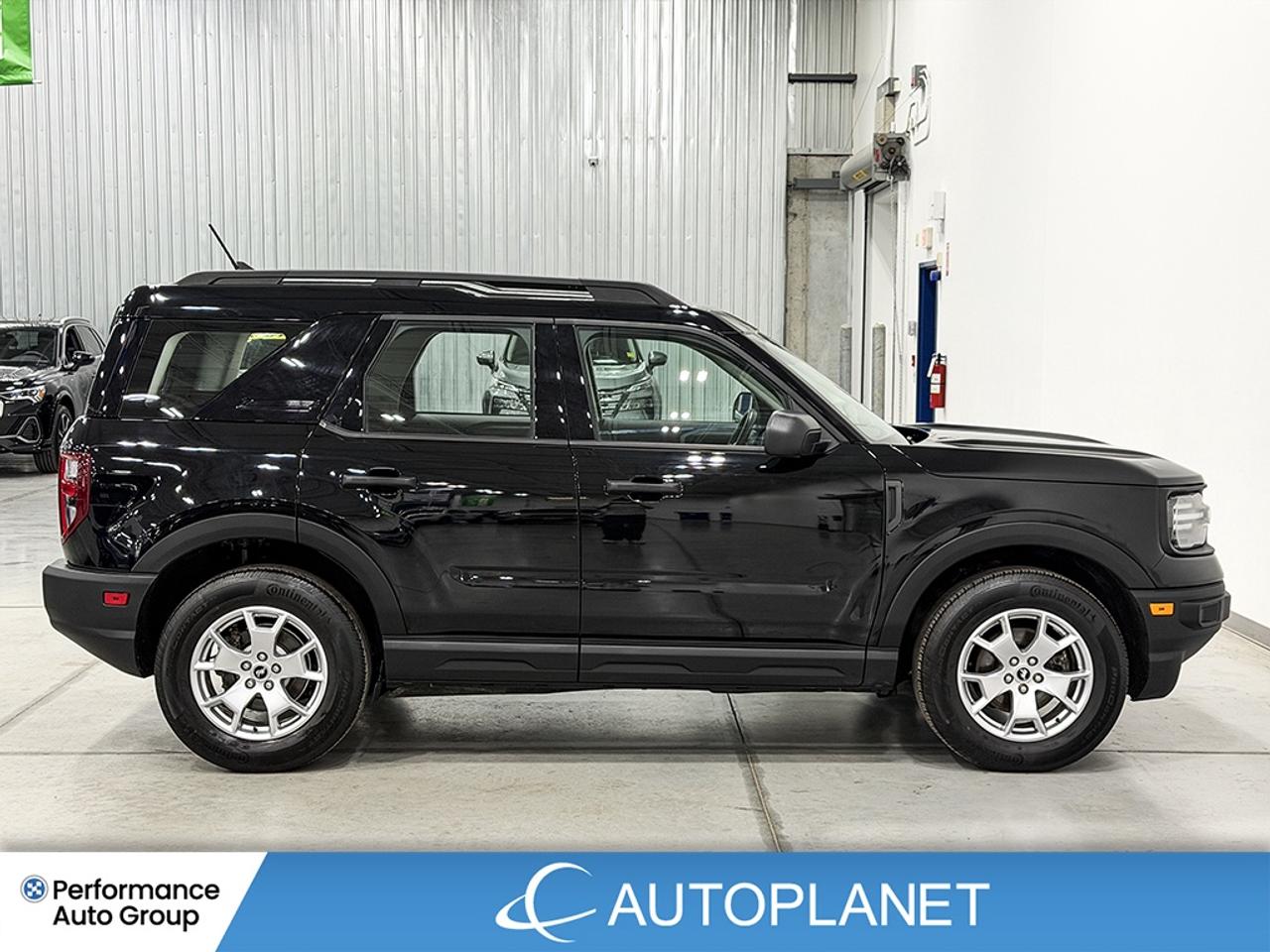 2023 Ford Bronco Sport 4x4, Back Up Cam, Heated Seats, Apple CarPlay! Photo