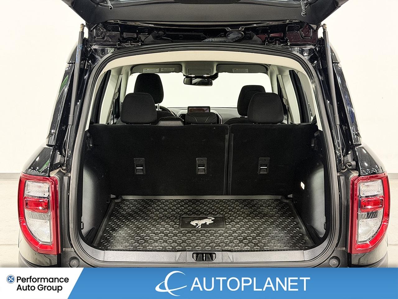 2023 Ford Bronco Sport 4x4, Back Up Cam, Heated Seats, Apple CarPlay! Photo