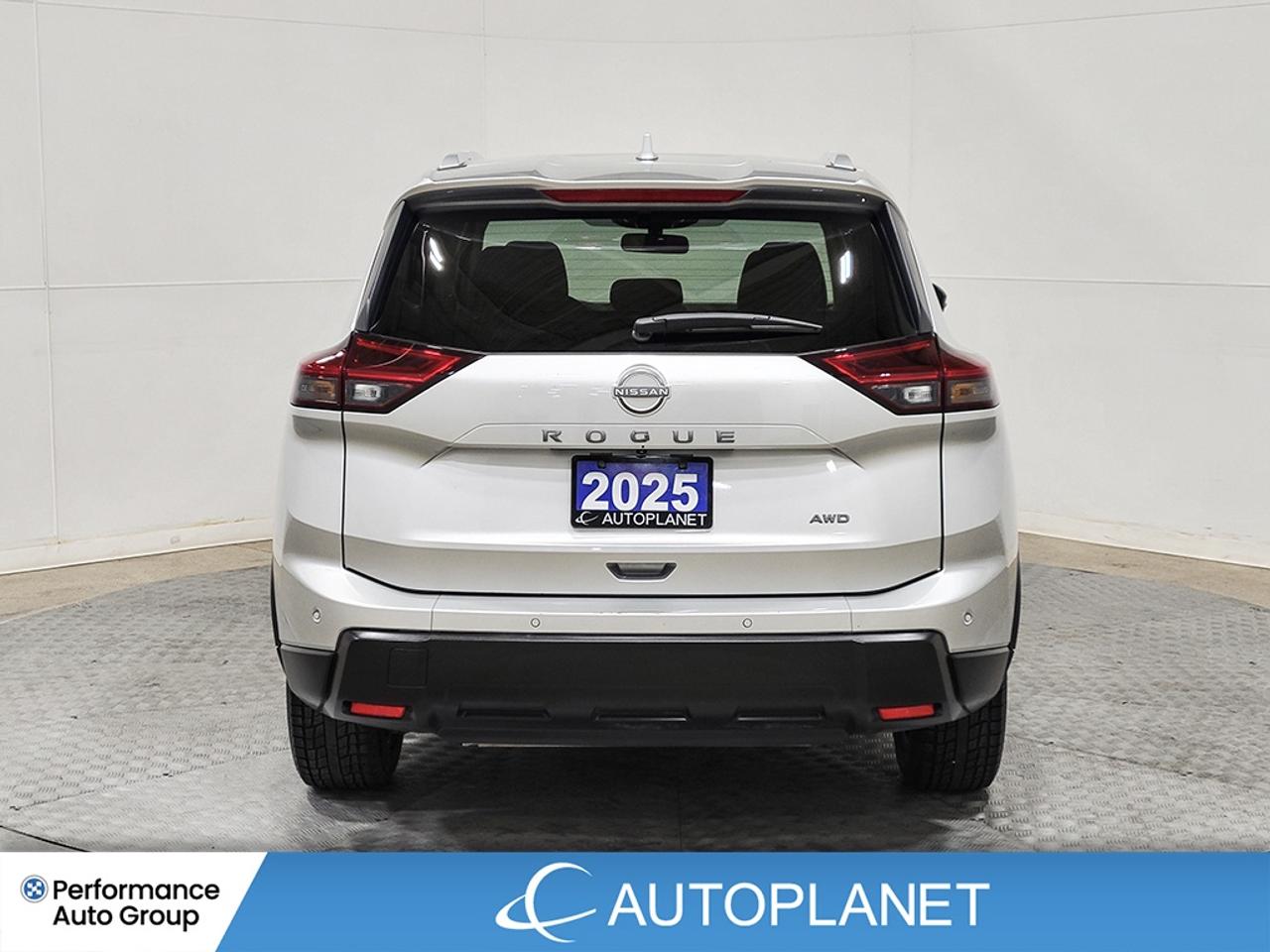 2025 Nissan Rogue SV AWD, Back Up Cam, Heated Seats, Pano Roof! Photo