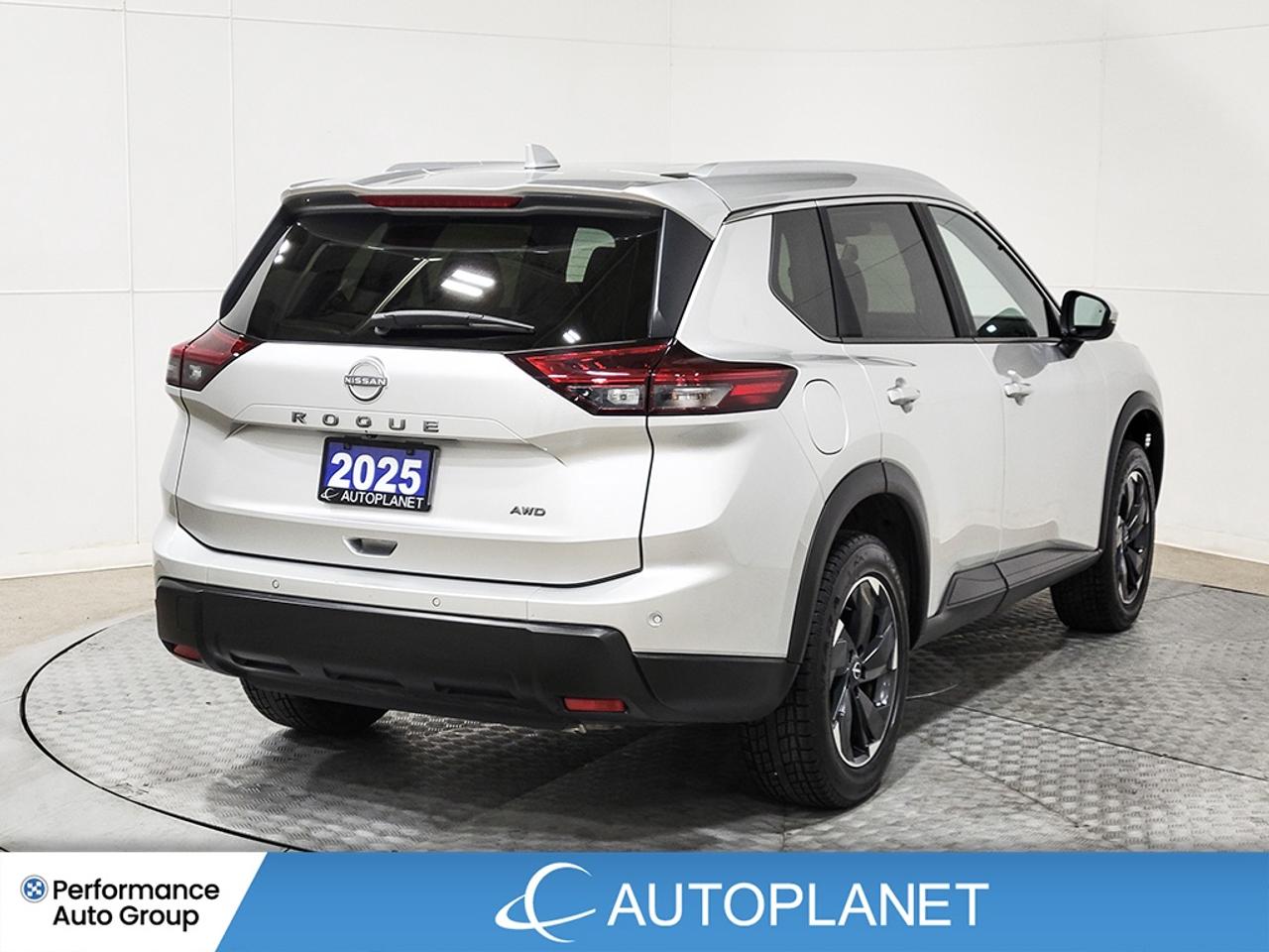 2025 Nissan Rogue SV AWD, Back Up Cam, Heated Seats, Pano Roof! Photo