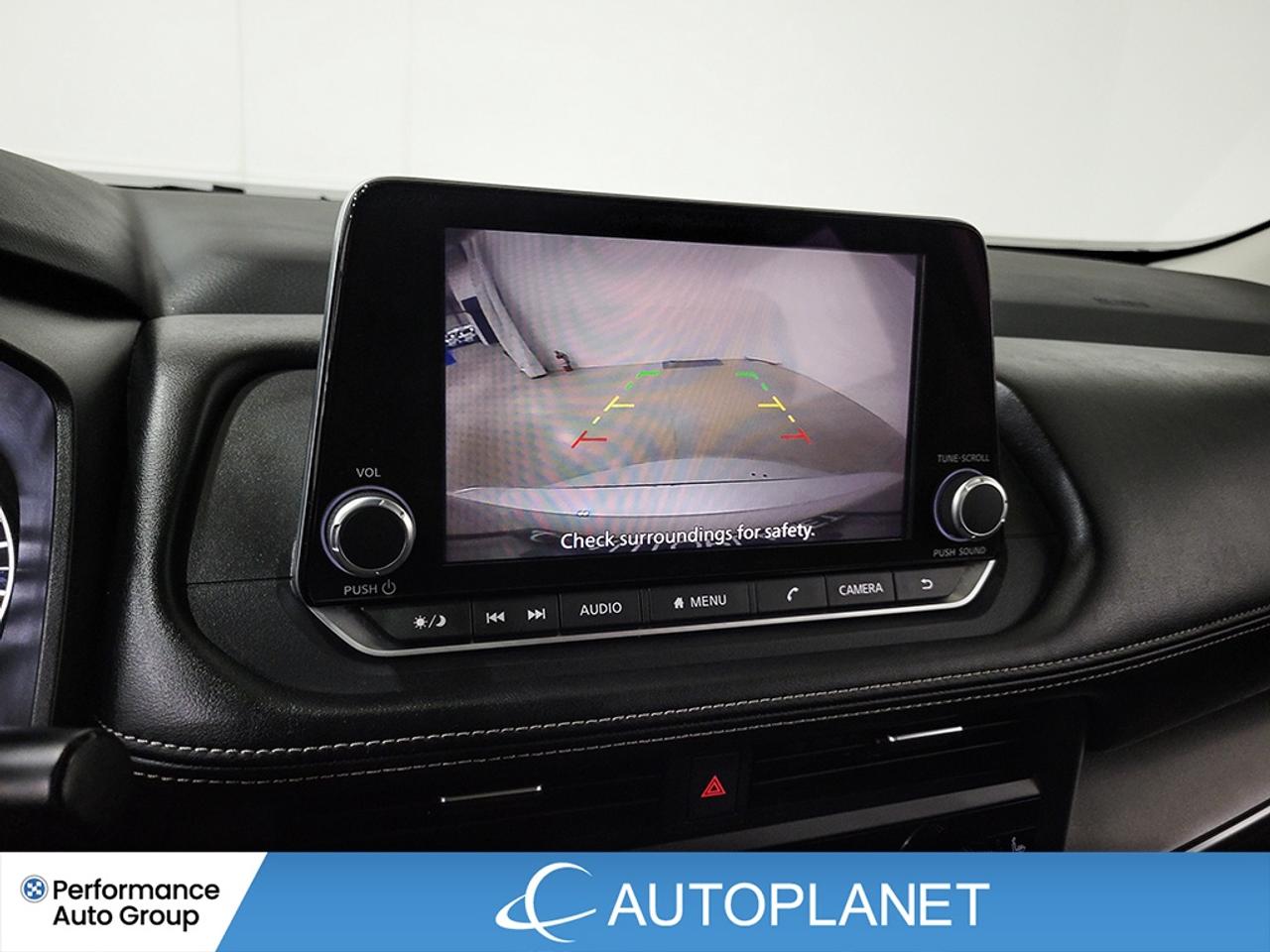2025 Nissan Rogue SV AWD, Back Up Cam, Heated Seats, Pano Roof! Photo