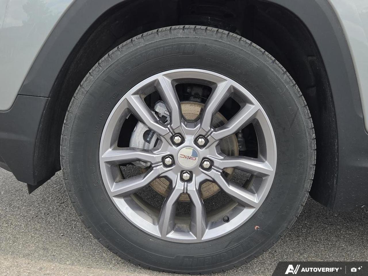 2024 GMC Terrain SLT AWD   WELL MAINTAINED   OFF LEASE   LOW KM Photo