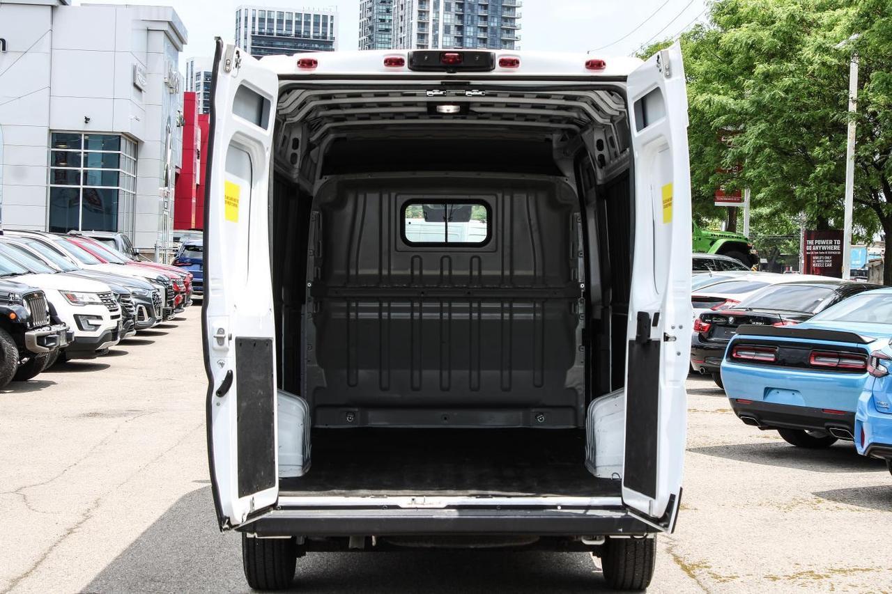 2025 RAM ProMaster 3500 High  SiriusXM BkpCam AppleCarPlay Photo