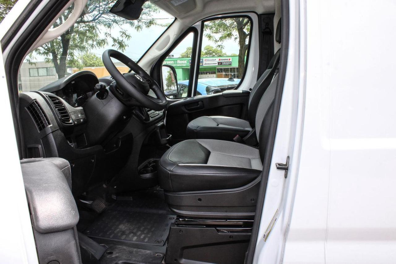 2025 RAM ProMaster 3500 High  SiriusXM BkpCam AppleCarPlay Photo