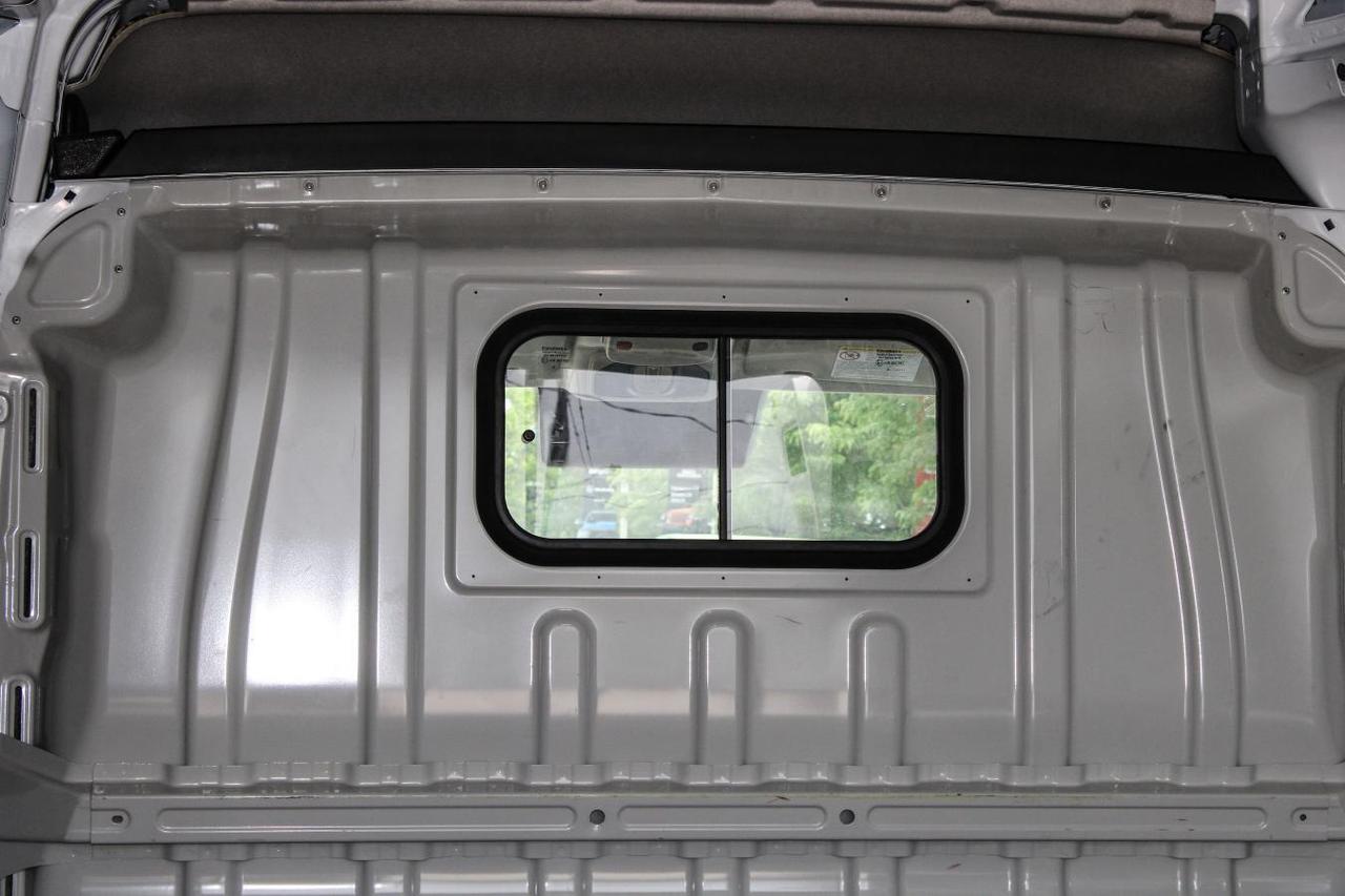 2025 RAM ProMaster 3500 High  SiriusXM BkpCam AppleCarPlay Photo