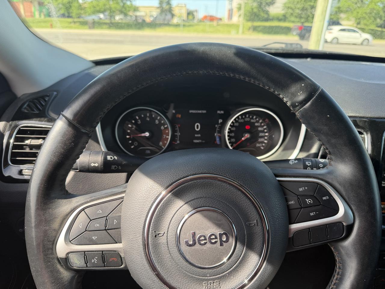 2018 Jeep Compass Limited 4x4   PWR TAILGATE   LTHR   HTD WHEEL Photo