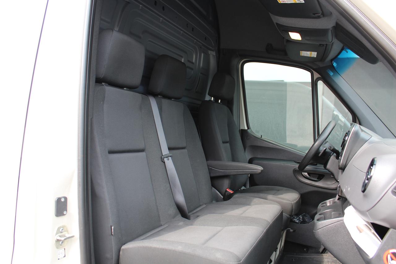 2020 Mercedes-Benz Sprinter Cargo Van 170" HIGH ROOF - "3.0L DIESEL" Photo