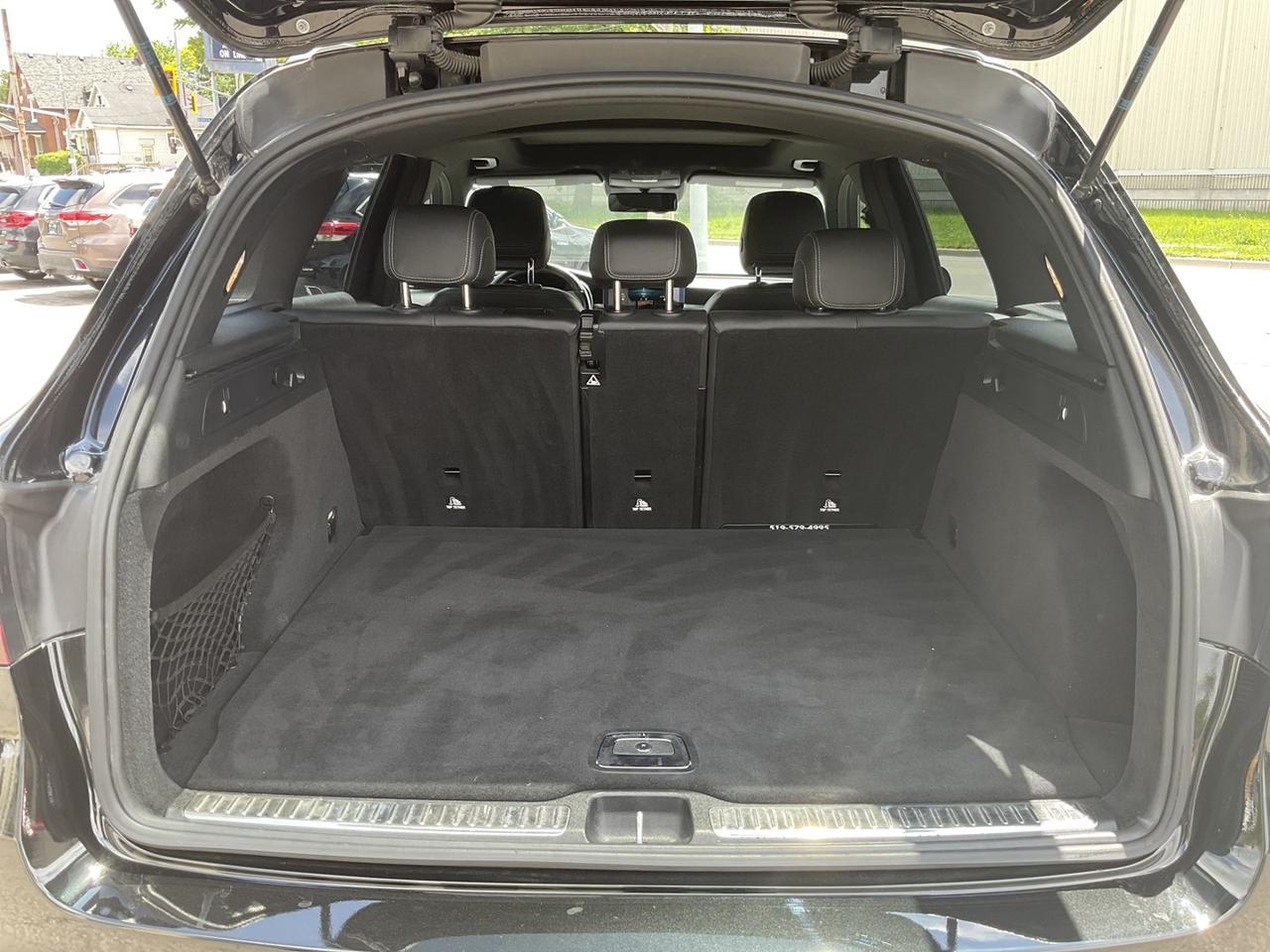 2020 Mercedes-Benz GLC-Class GLC300 4MATIC - LTHR! NAV! BACK-UP CAM! BSM! PANO Photo