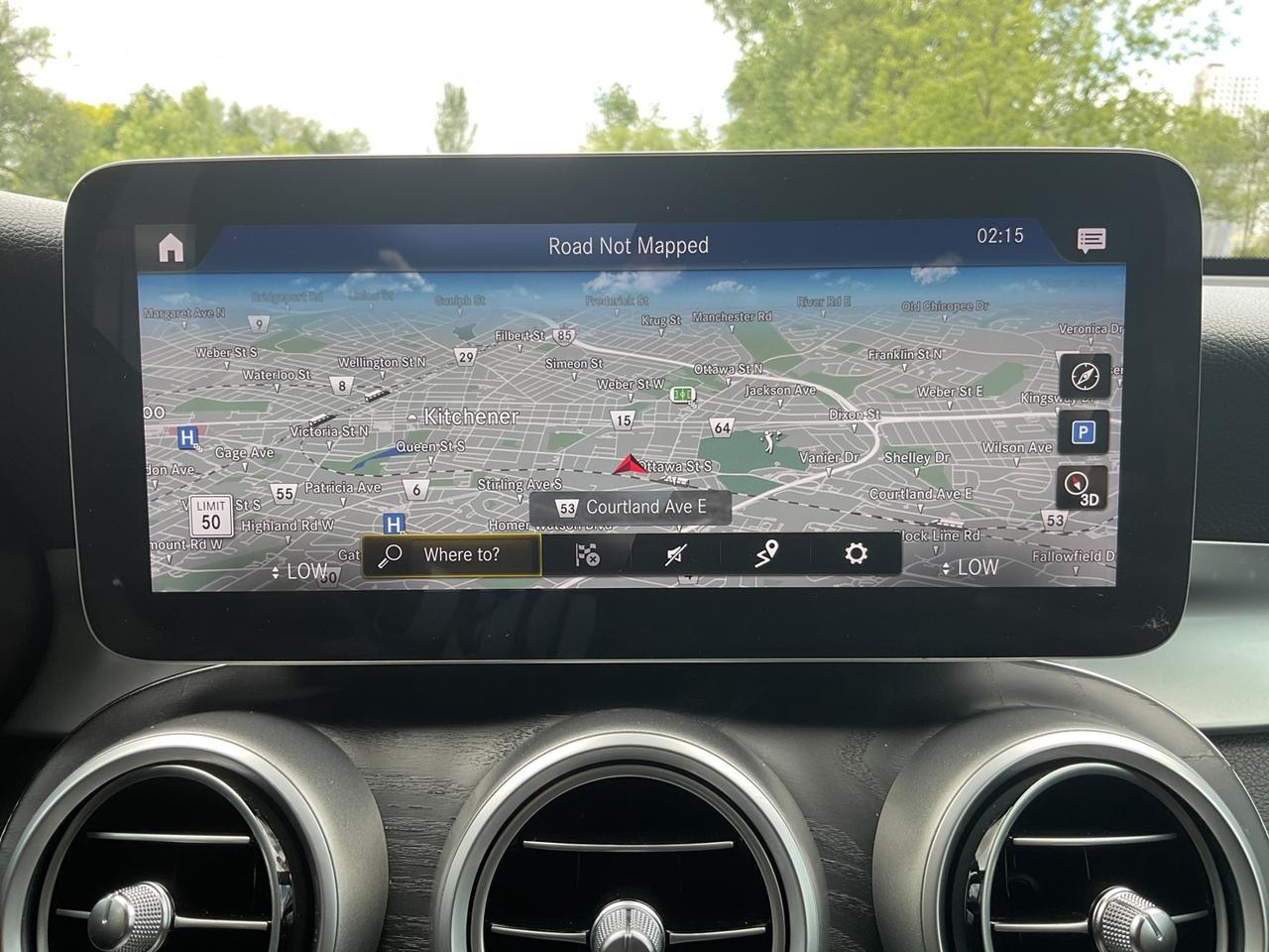2020 Mercedes-Benz GLC-Class GLC300 4MATIC - LTHR! NAV! BACK-UP CAM! BSM! PANO Photo