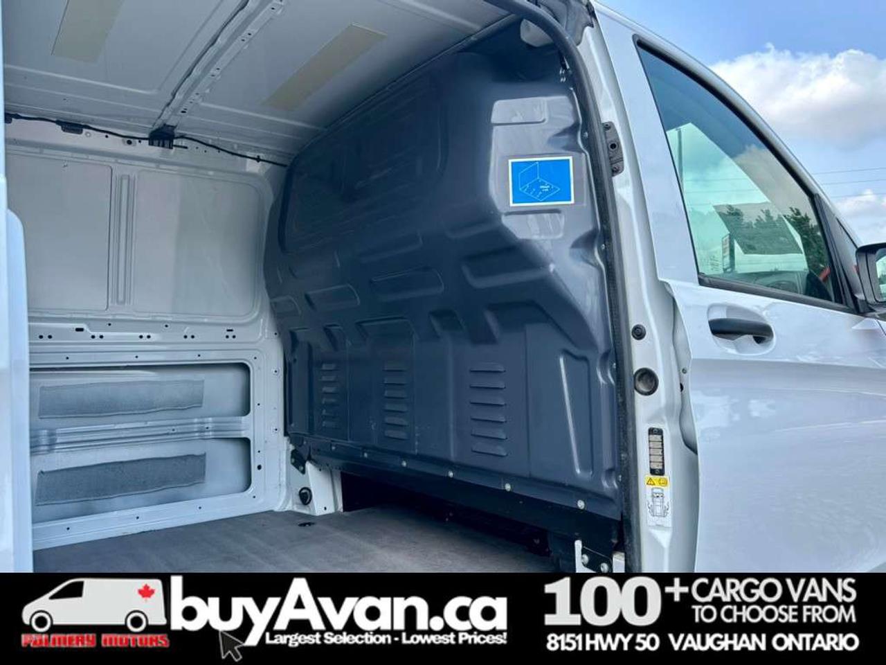 2023 Mercedes-Benz Metris Cargo 126 WB + Divider   SAFETY INCLUDED Photo