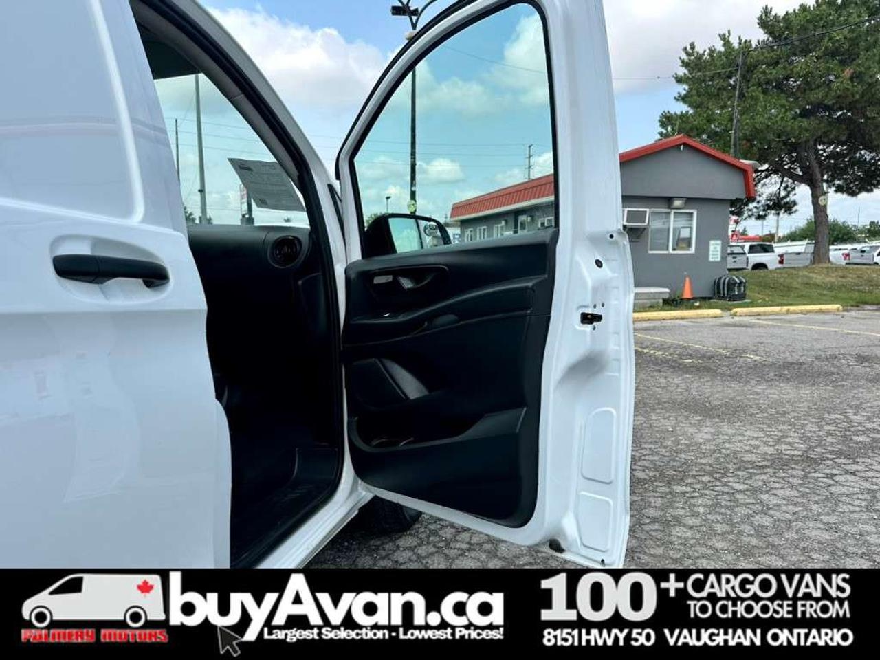 2023 Mercedes-Benz Metris Cargo 126 WB + Divider   SAFETY INCLUDED Photo