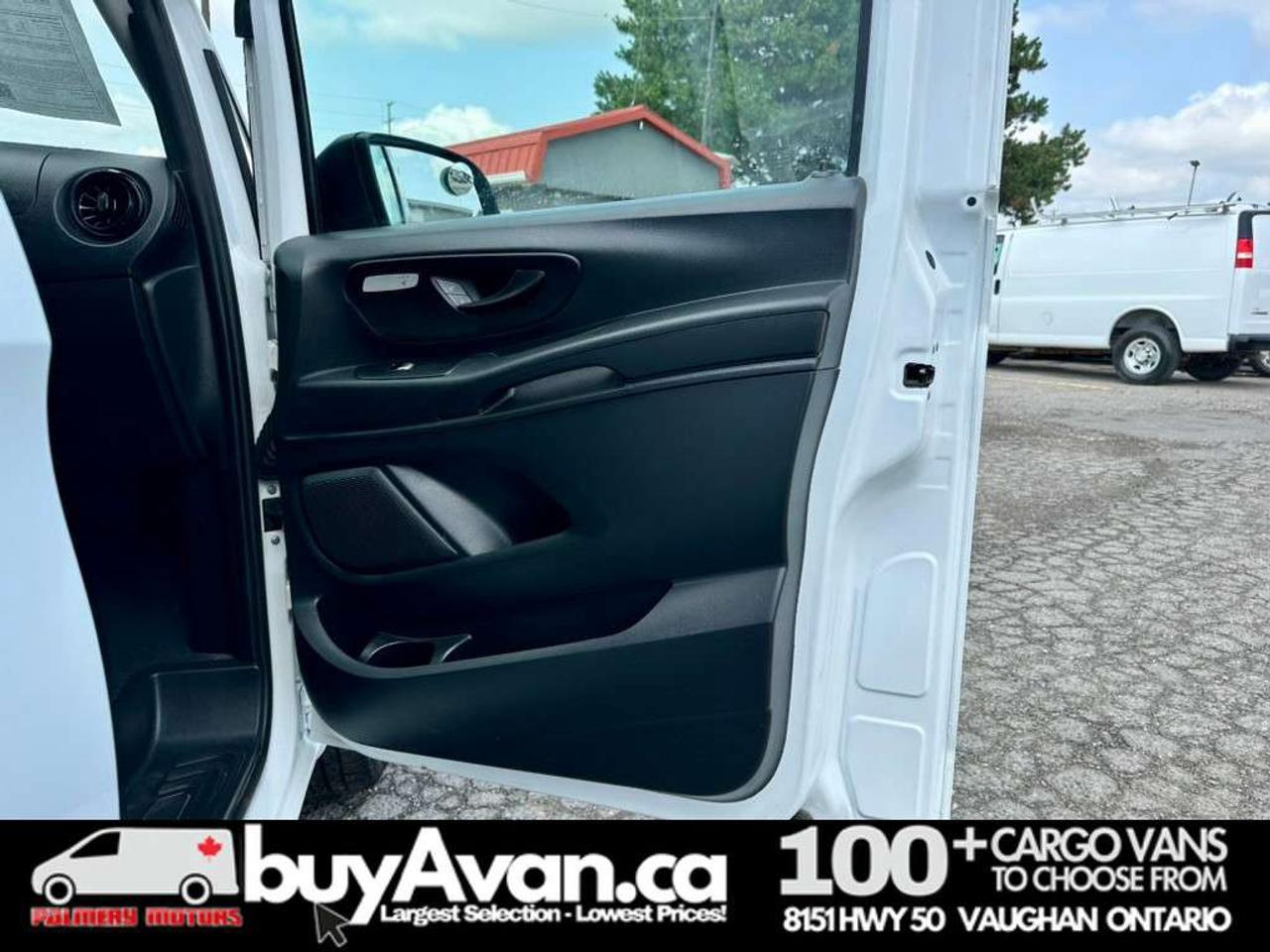 2023 Mercedes-Benz Metris Cargo 126 WB + Divider   SAFETY INCLUDED Photo