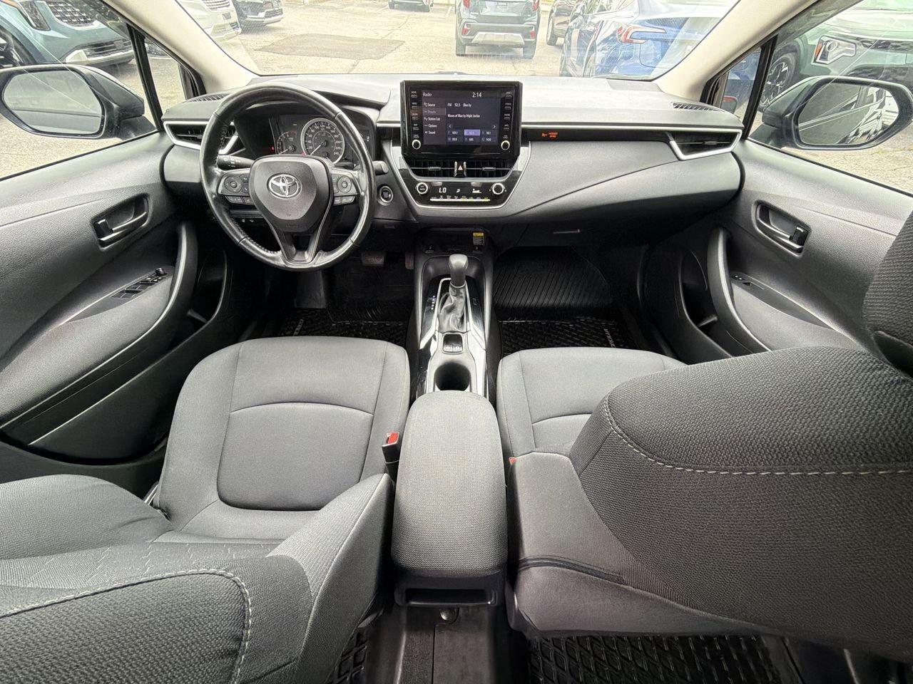 2022 Toyota Corolla LE SAFETY CERTIFIED   2 TIRE SETS   SUNROOF Photo