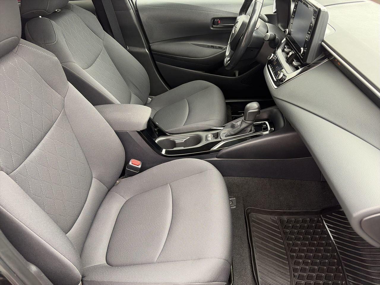 2022 Toyota Corolla LE SAFETY CERTIFIED   2 TIRE SETS   SUNROOF Photo