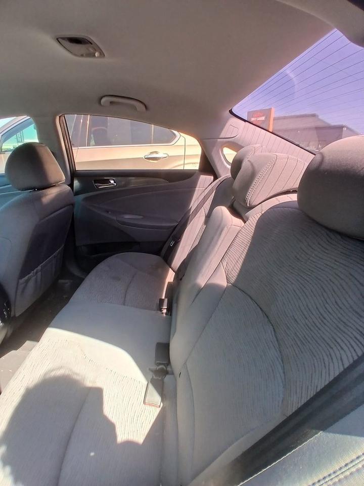 2014 Hyundai Sonata Hybrid at AS IS SPECIAL Photo