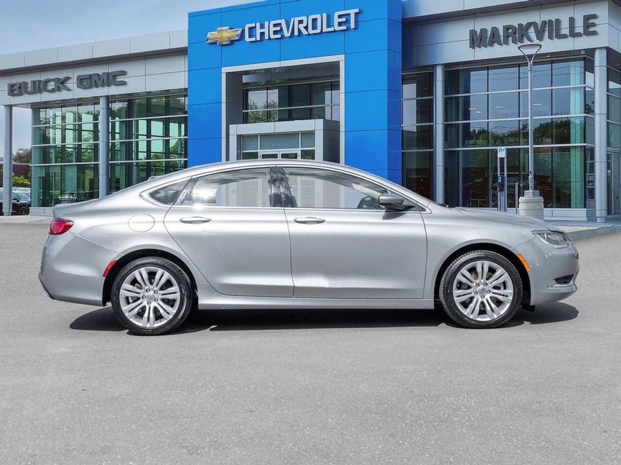 2015 Chrysler 200 Limited 4dr Front-wheel Drive Sedan Photo
