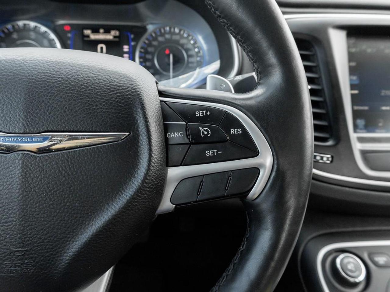 2015 Chrysler 200 Limited 4dr Front-wheel Drive Sedan Photo