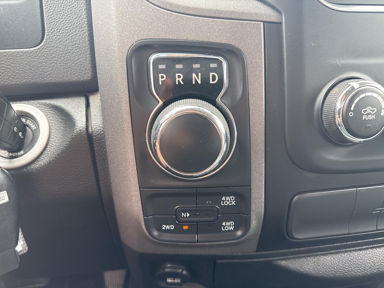 2019 RAM 1500 Classic ST - cruise control Photo
