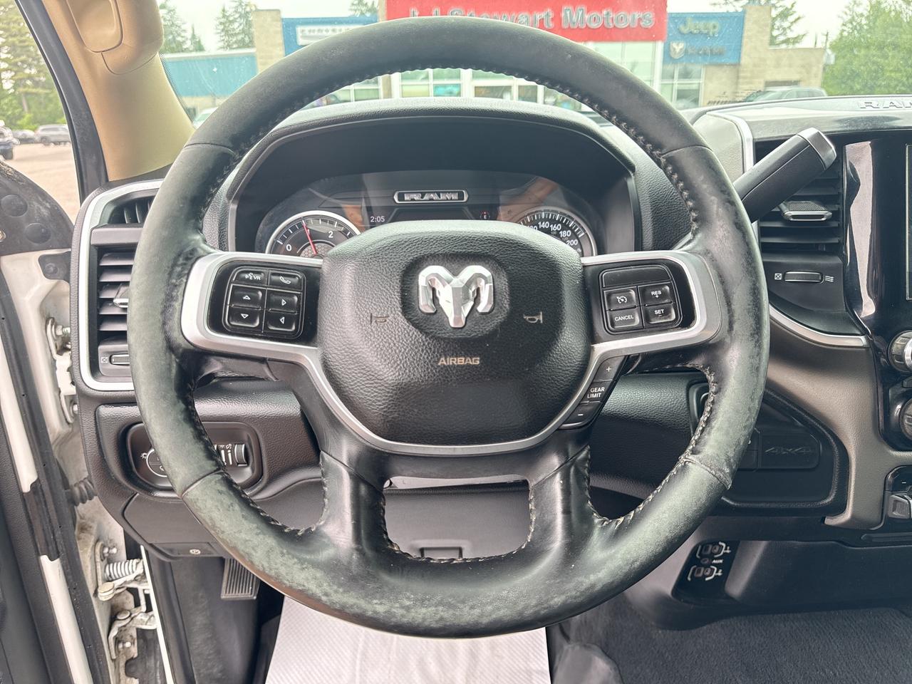 2019 RAM 3500 Big Horn - tow pkg - htd seats /wheel Photo