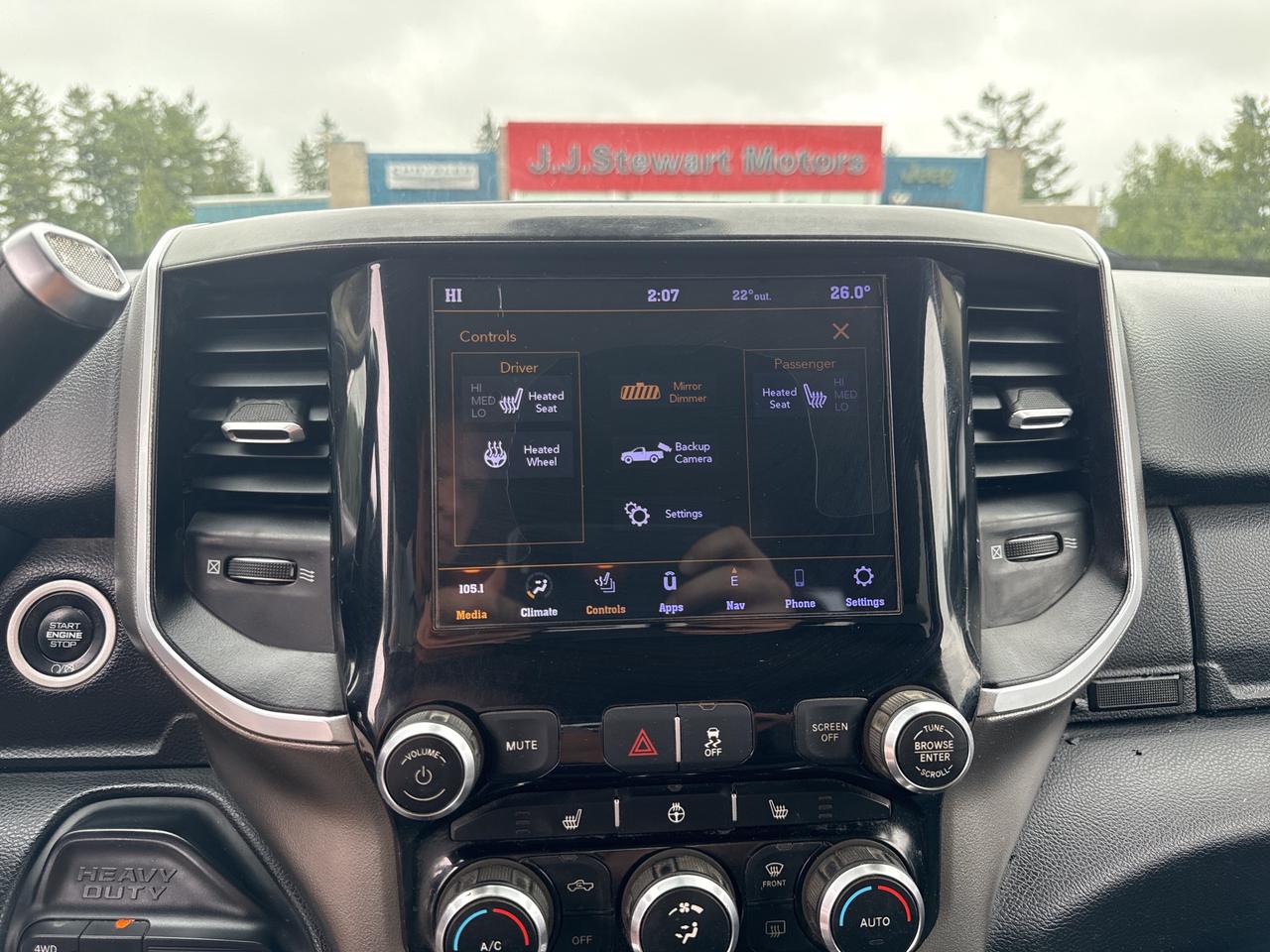 2019 RAM 3500 Big Horn - tow pkg - htd seats /wheel Photo