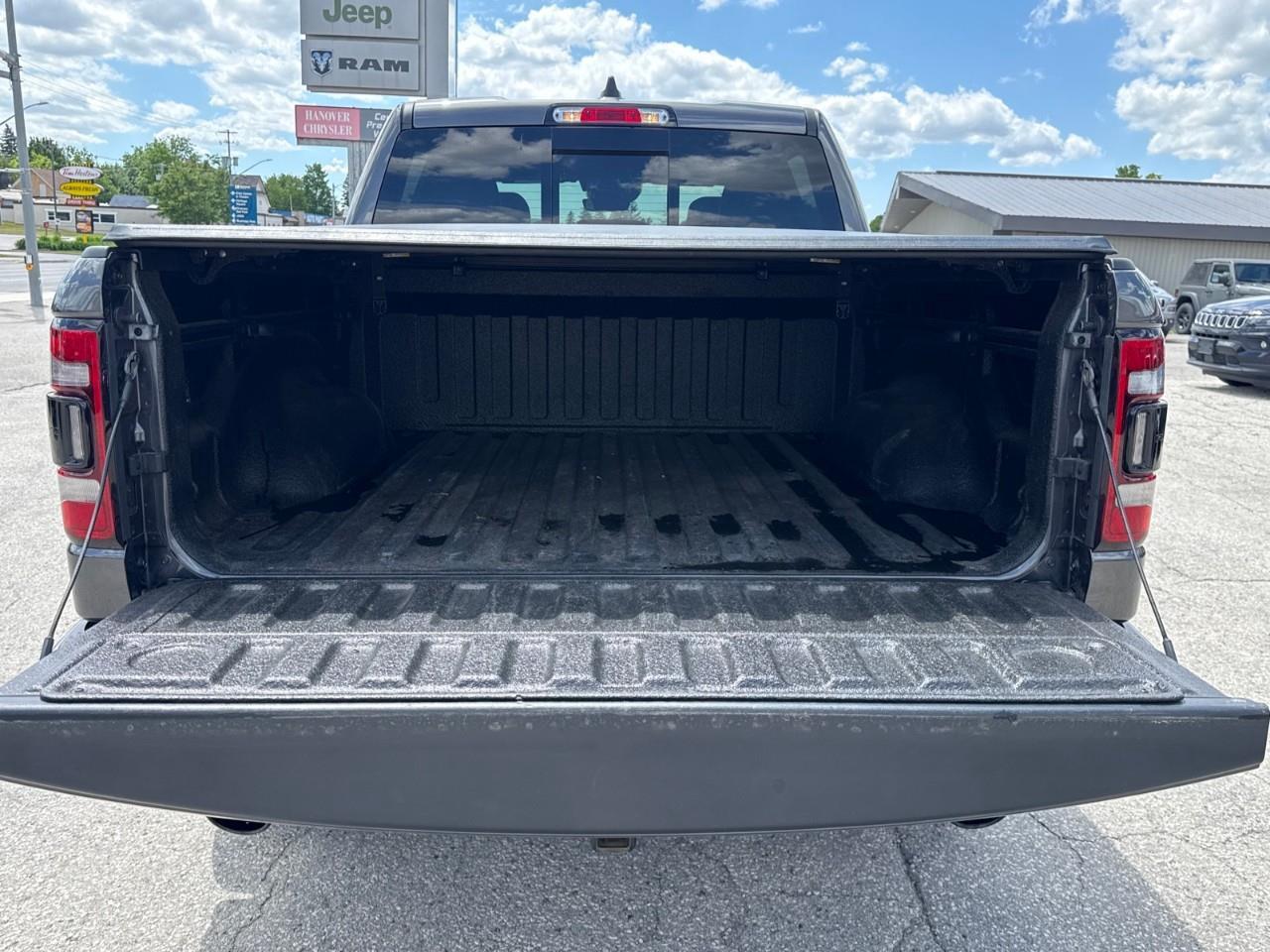 2024 RAM 1500 SPORT 4X4 CREW CAB 5'7" BOX Photo