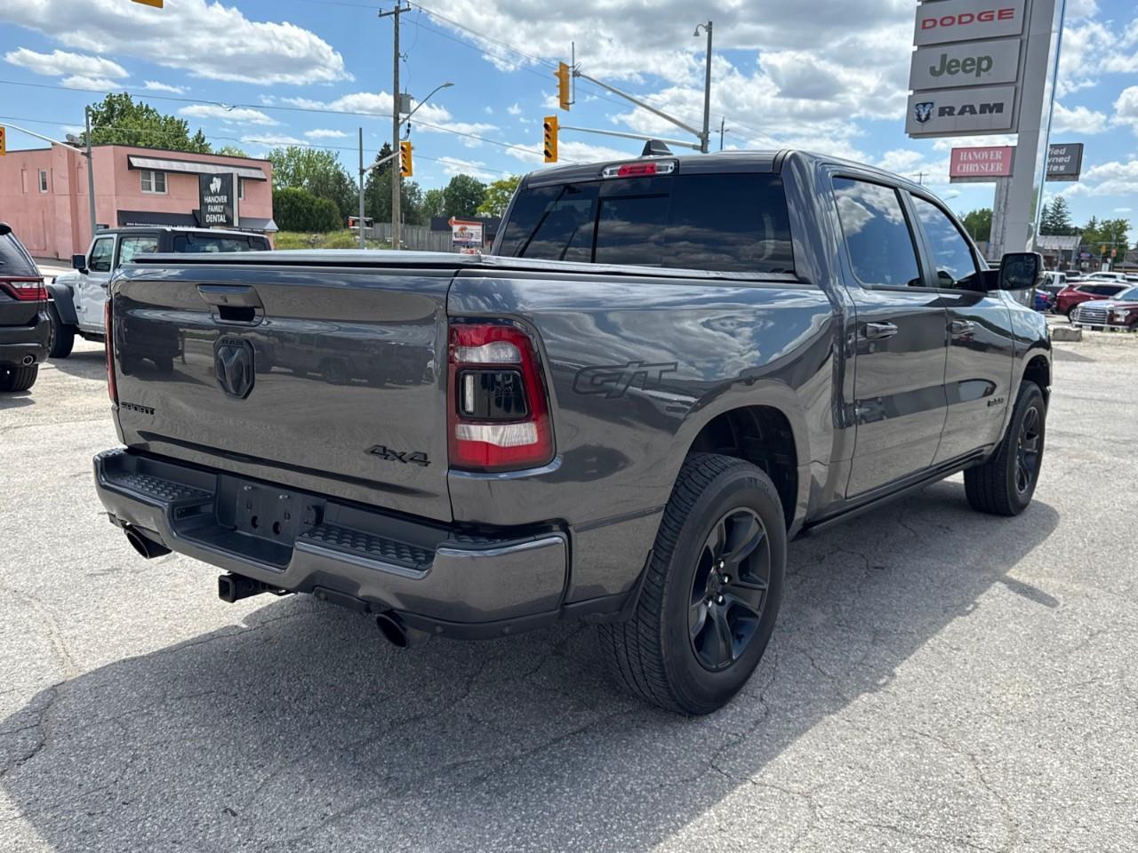 2024 RAM 1500 SPORT 4X4 CREW CAB 5'7" BOX Photo