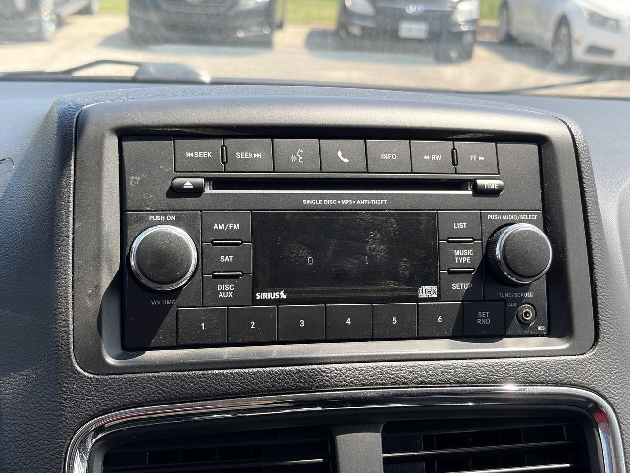 2020 Dodge Grand Caravan SE Plus Wheelchair Converted Bluetooth Backup Cam Photo