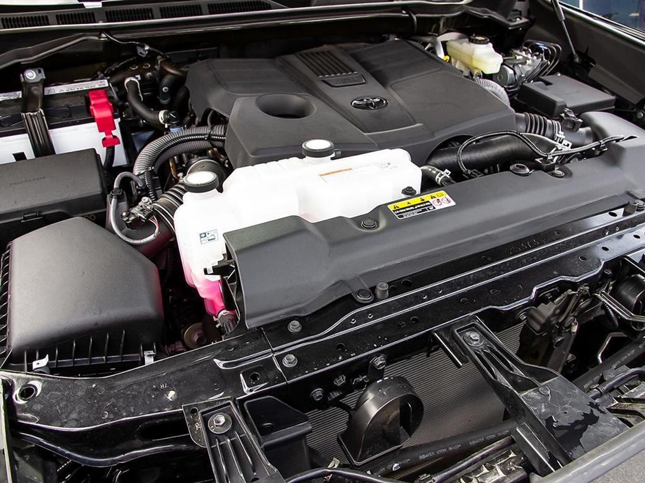 2026 Toyota Tundra 4x4 Crewmax SR Photo