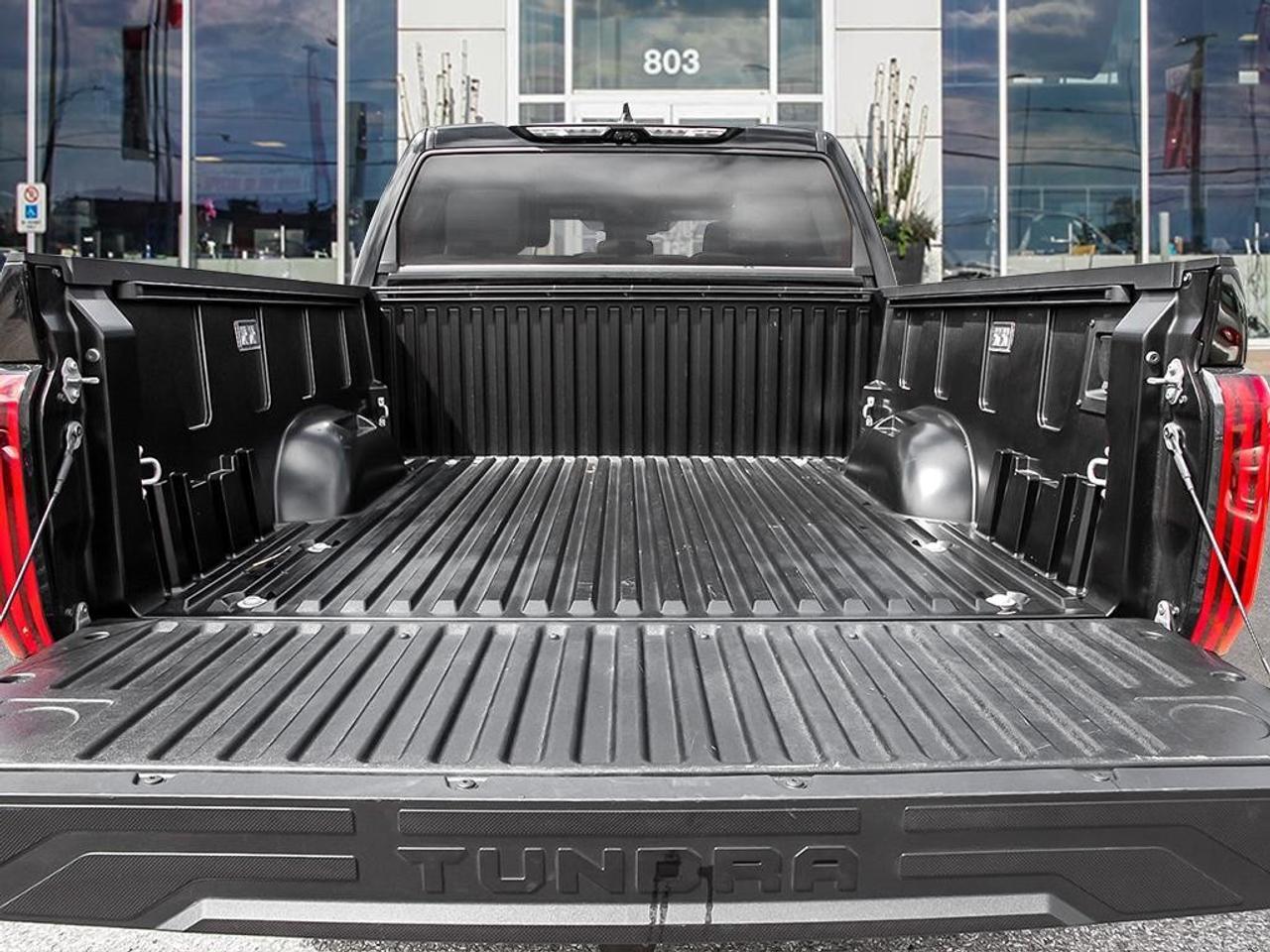 2026 Toyota Tundra 4x4 Crewmax SR Photo