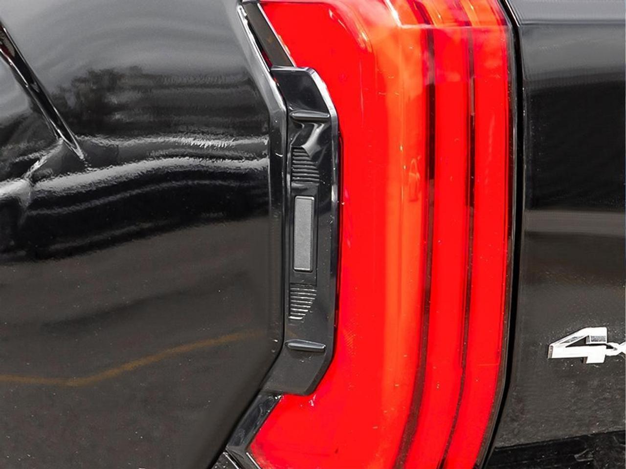 2026 Toyota Tundra 4x4 Crewmax SR Photo