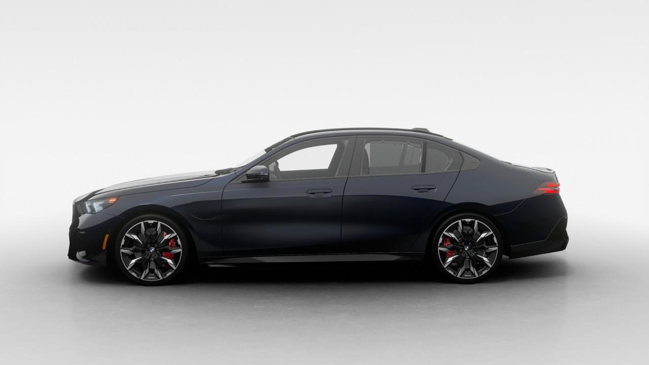 2027 BMW 550e xDrive 4dr All-Wheel Drive Sedan Photo