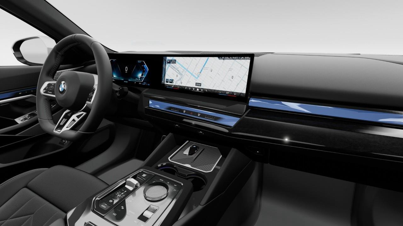 2027 BMW 550e xDrive 4dr All-Wheel Drive Sedan Photo