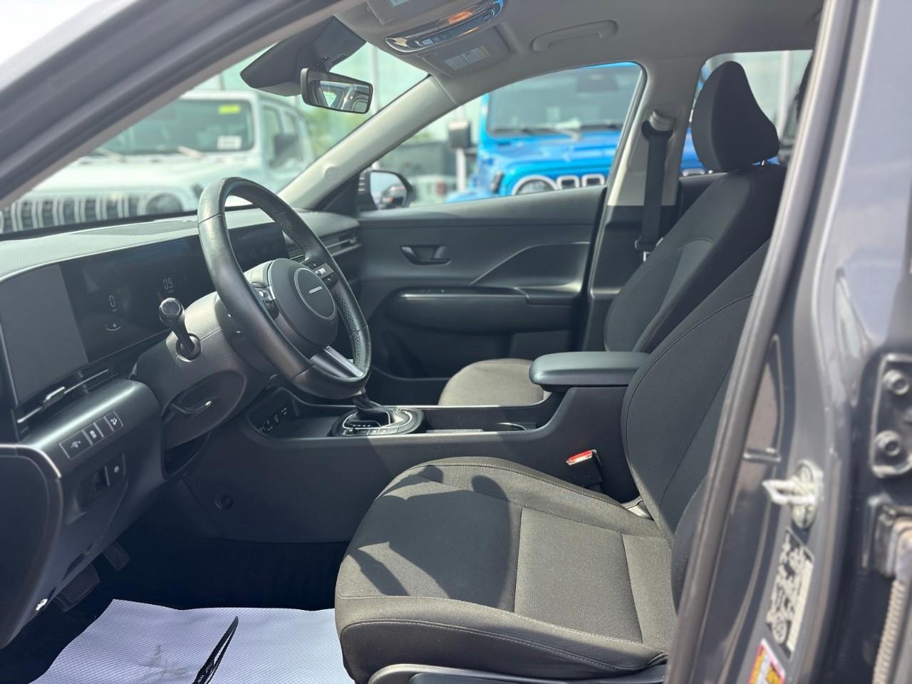 2024 Hyundai KONA 2.0L Preferred 4dr All-Wheel Drive Photo