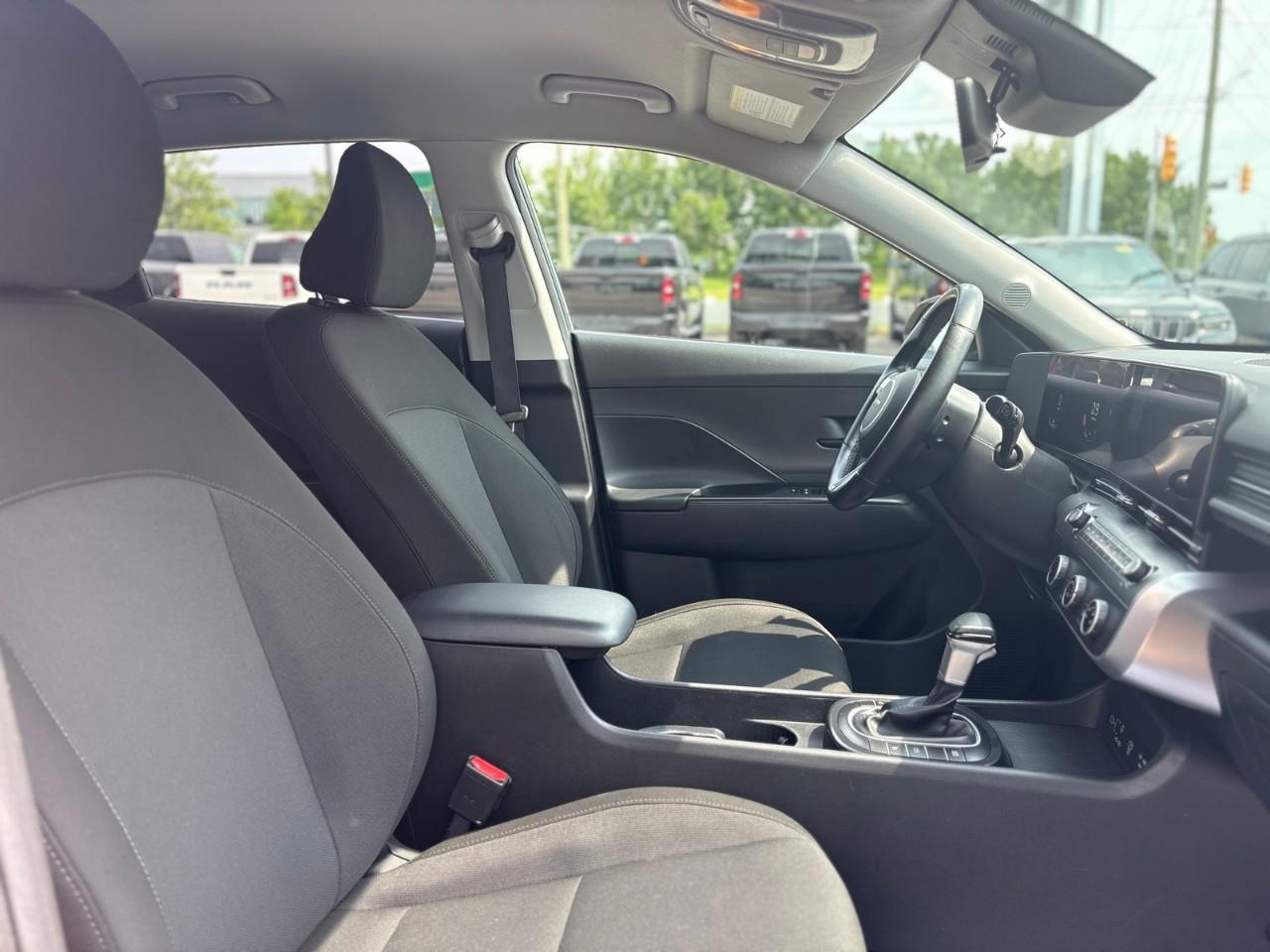 2024 Hyundai KONA 2.0L Preferred 4dr All-Wheel Drive Photo