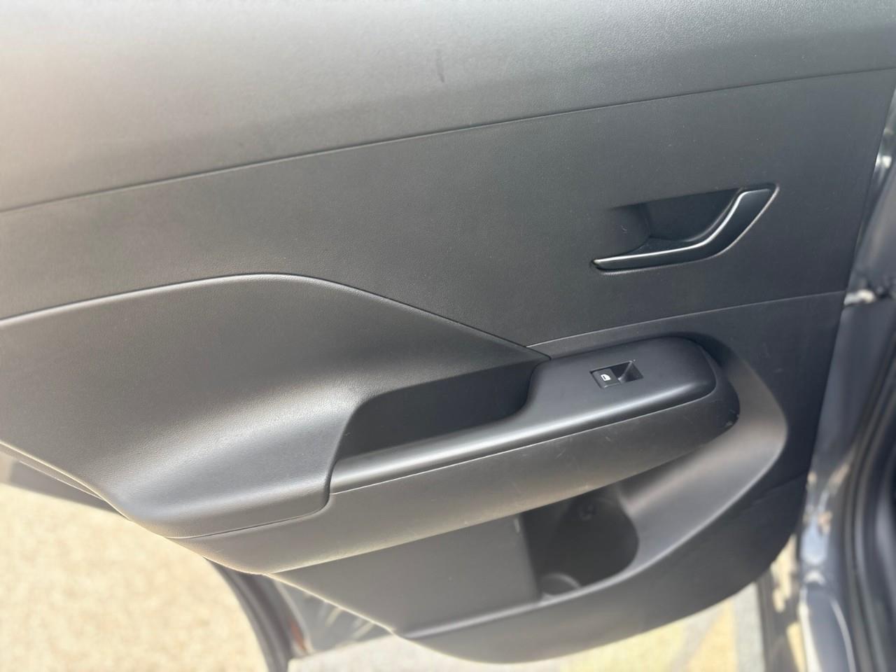 2024 Hyundai KONA 2.0L Preferred 4dr All-Wheel Drive Photo