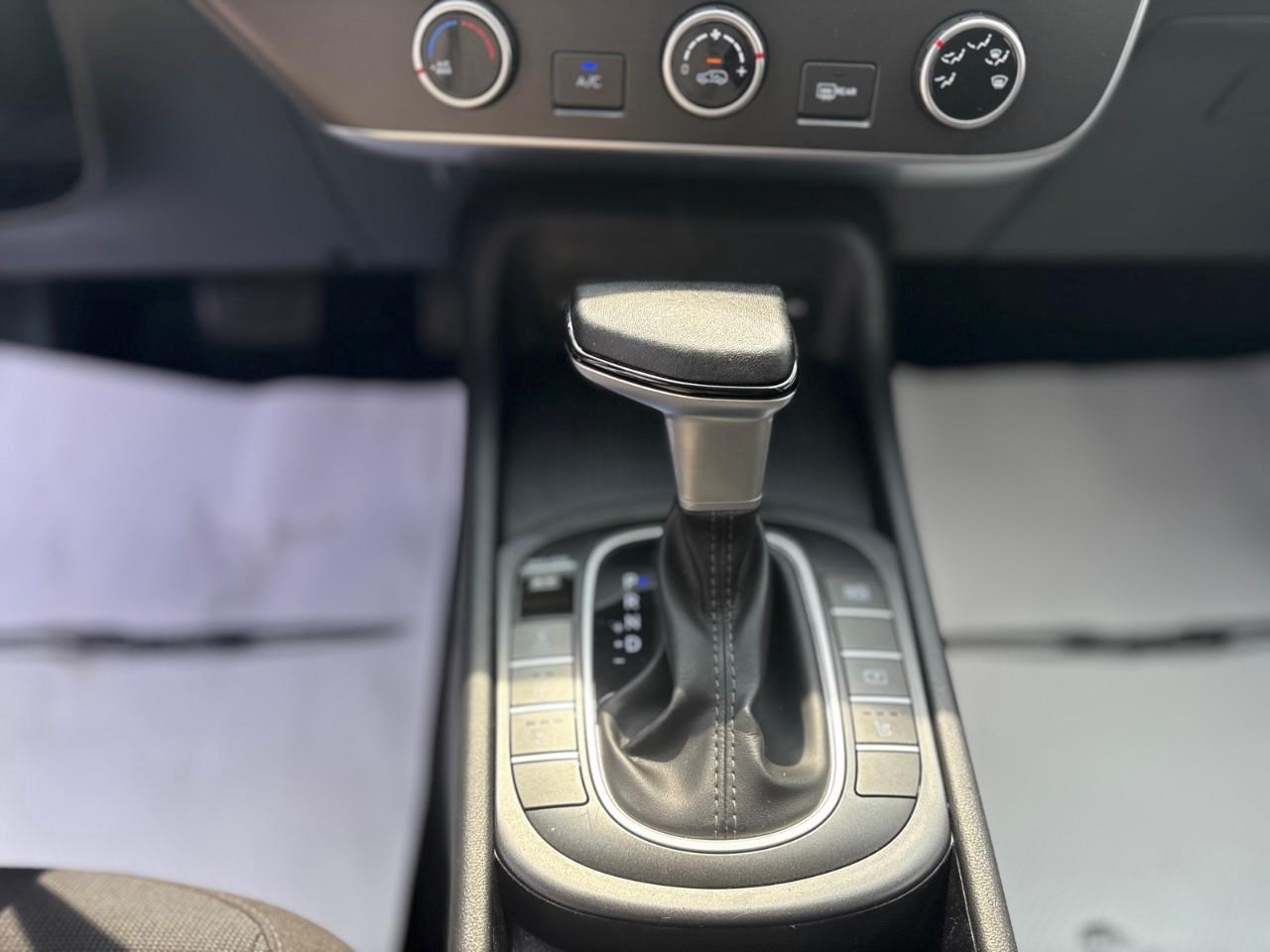2024 Hyundai KONA 2.0L Preferred 4dr All-Wheel Drive Photo