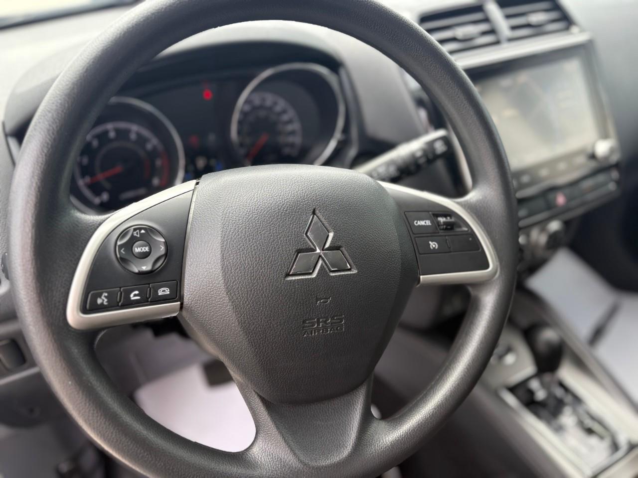 2024 Mitsubishi RVR ES 4dr AWC Photo