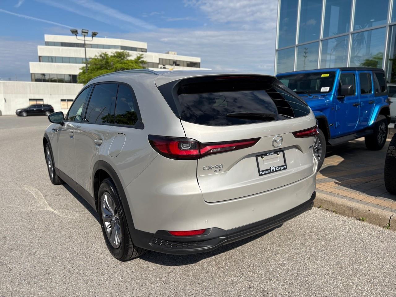 2025 Mazda CX-90 MHEV GS-L 4dr i-ACTIV All-Wheel Drive Sport Utility Photo2