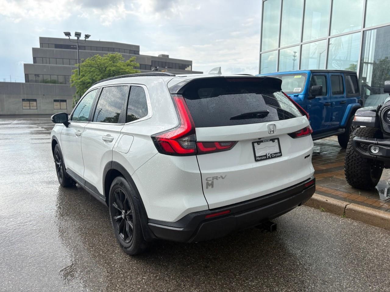 2024 Honda CR-V Sport 4dr All-Wheel Drive Photo2