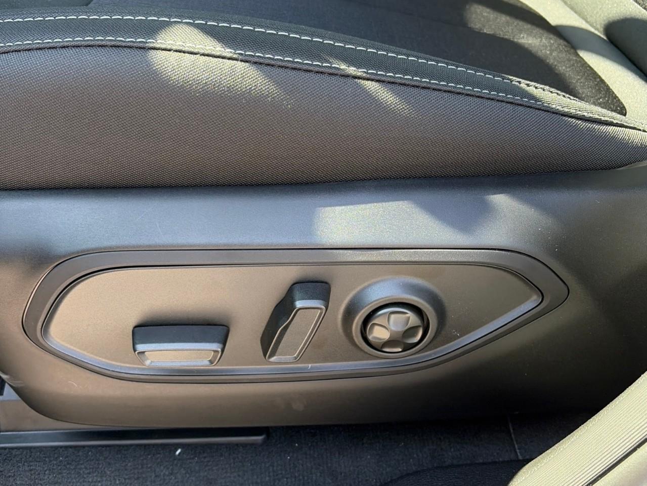 2026 Jeep Grand Cherokee Base 4dr 4x4 Photo