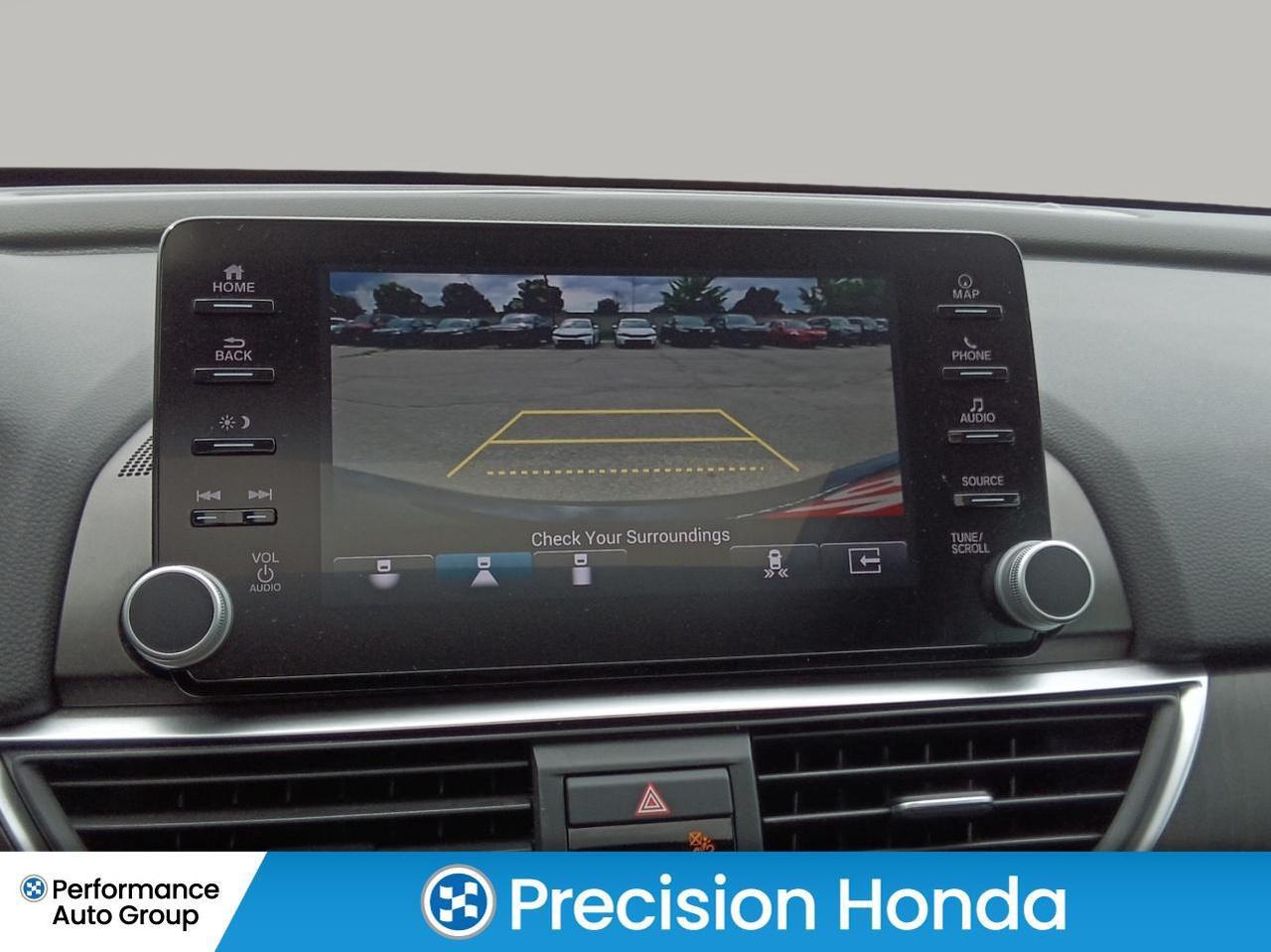 2018 Honda Accord TOURING NAVIGATION LEATHER SUNROOF Photo