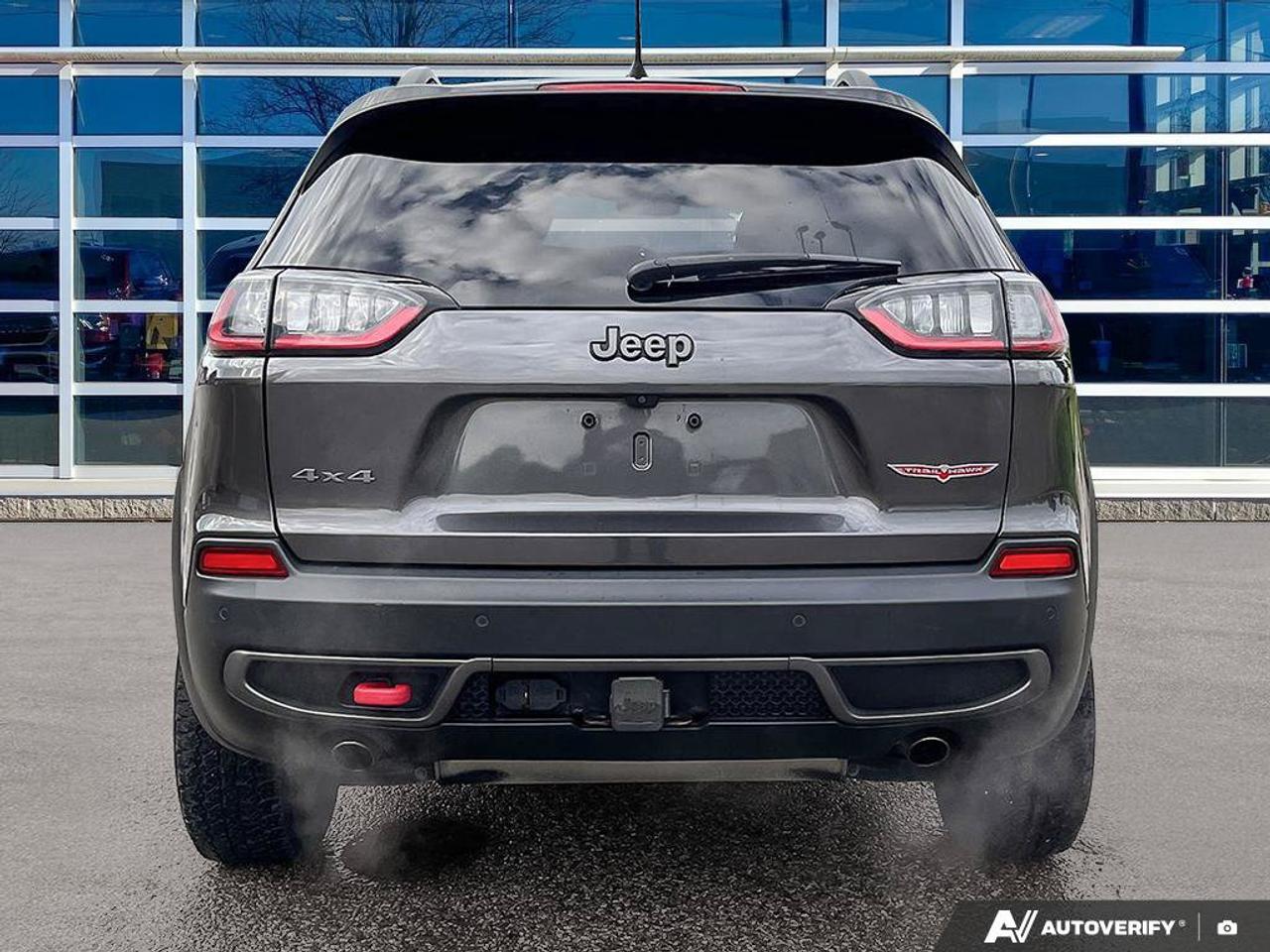 2020 Jeep Cherokee Trailhawk Elite | Leather | Navigation | Sunroof | Ventilated Seats | Power Liftgate | Tow Group | Photo3