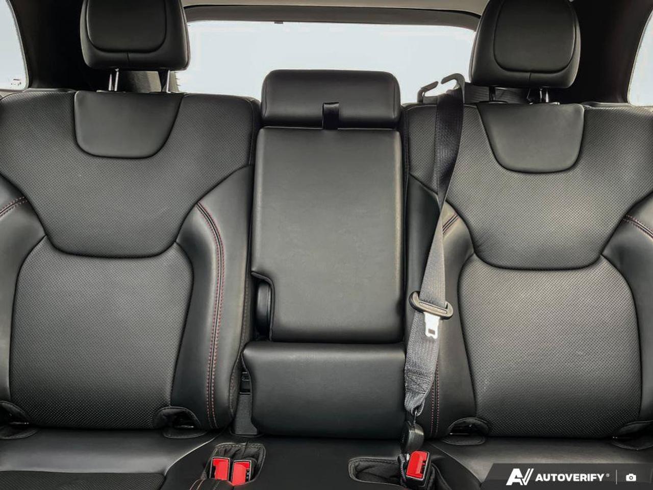 2020 Jeep Cherokee Trailhawk Elite | Leather | Navigation | Sunroof | Ventilated Seats | Power Liftgate | Tow Group | Photo