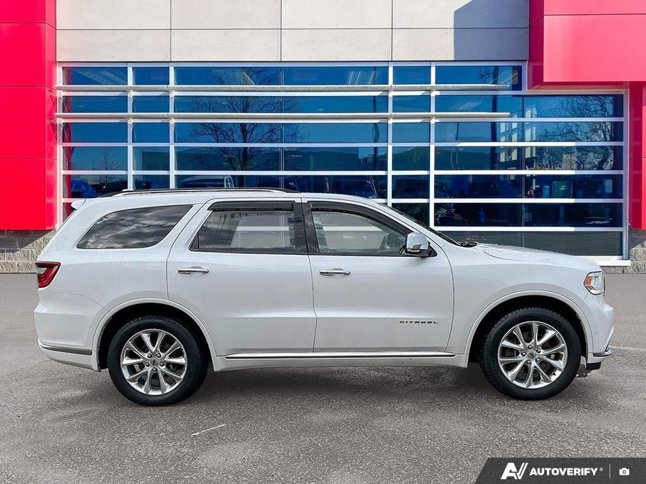 2020 Dodge Durango Citadel | V8 HEMI | Leather | Navigation | Sunroof | Adaptive Cruise | Blind-Spot | Tow Group IV | Photo