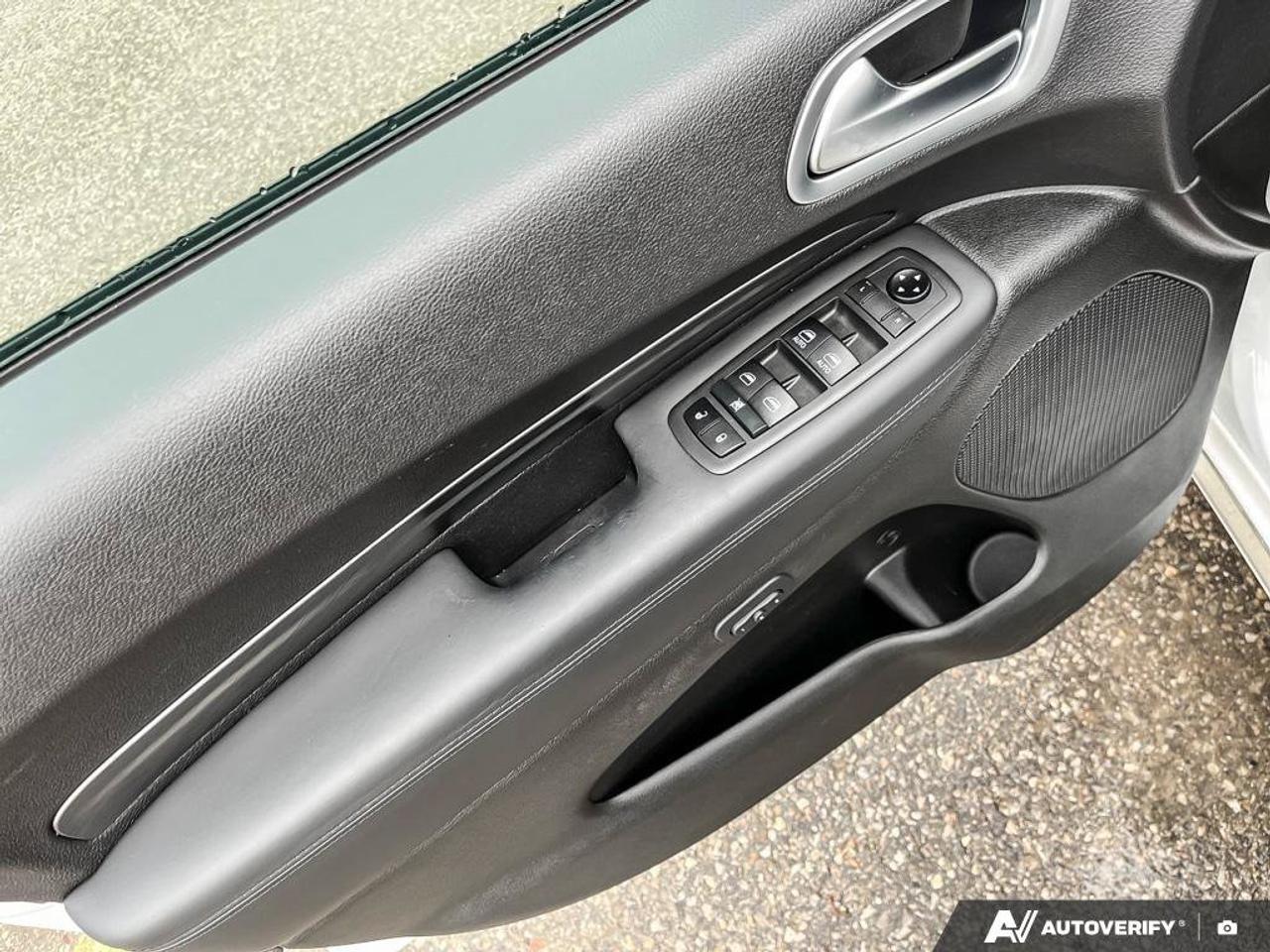 2020 Dodge Durango Citadel | V8 HEMI | Leather | Navigation | Sunroof | Adaptive Cruise | Blind-Spot | Tow Group IV | Photo