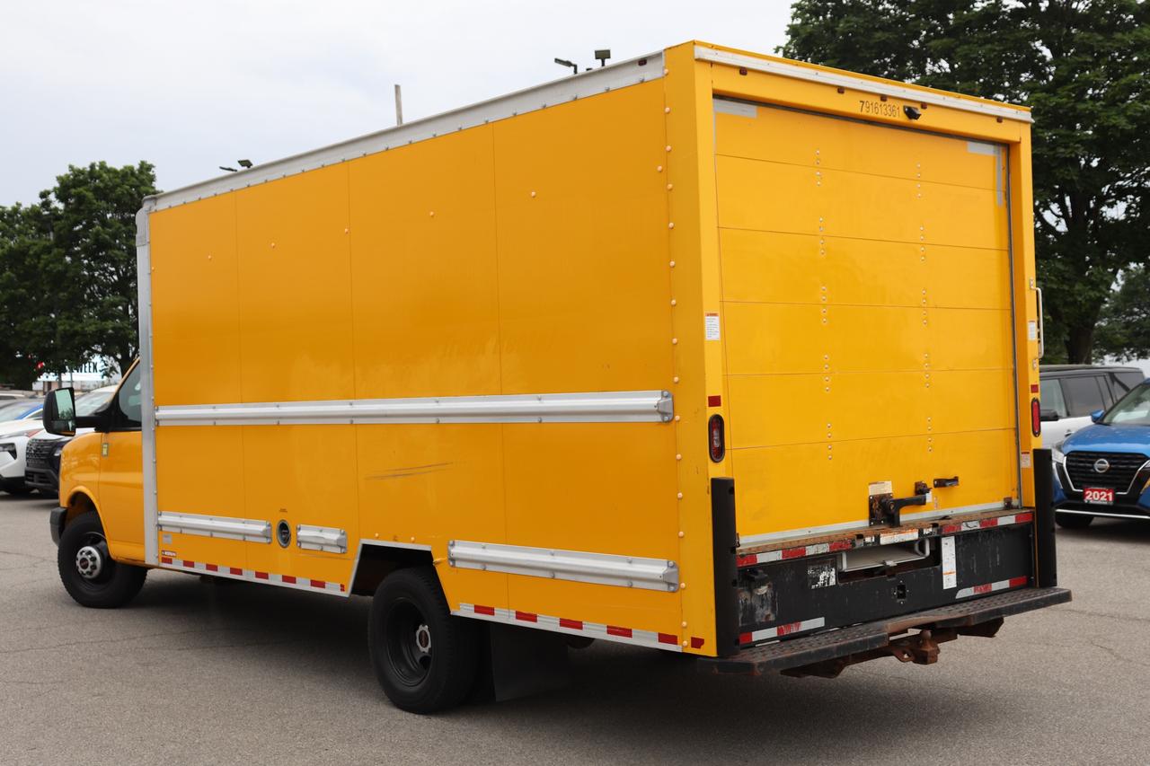2019 GMC Savana 3500 VAN 177 Photo