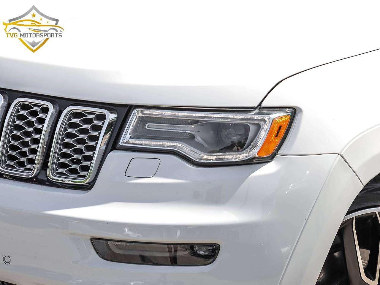 2018 Jeep Grand Cherokee Summit 4x4 - Loaded with LOW KMS! CLEAN CARFAX Photo