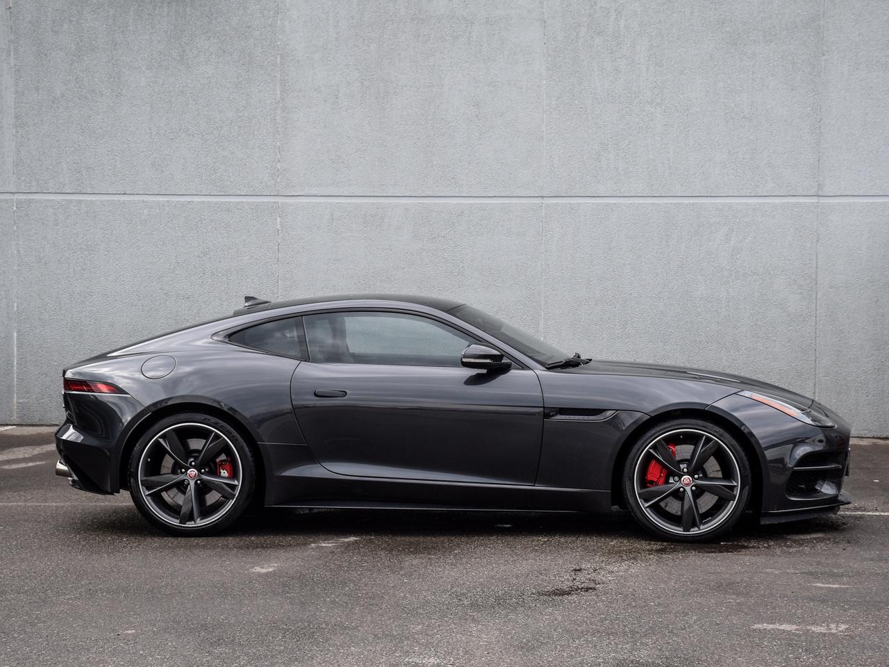 2018 Jaguar F-Type R Photo