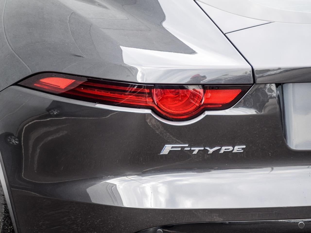 2018 Jaguar F-Type R Photo